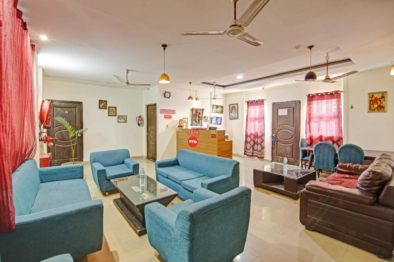 Hotel O Glorious Stayz Noida Exteriör bild