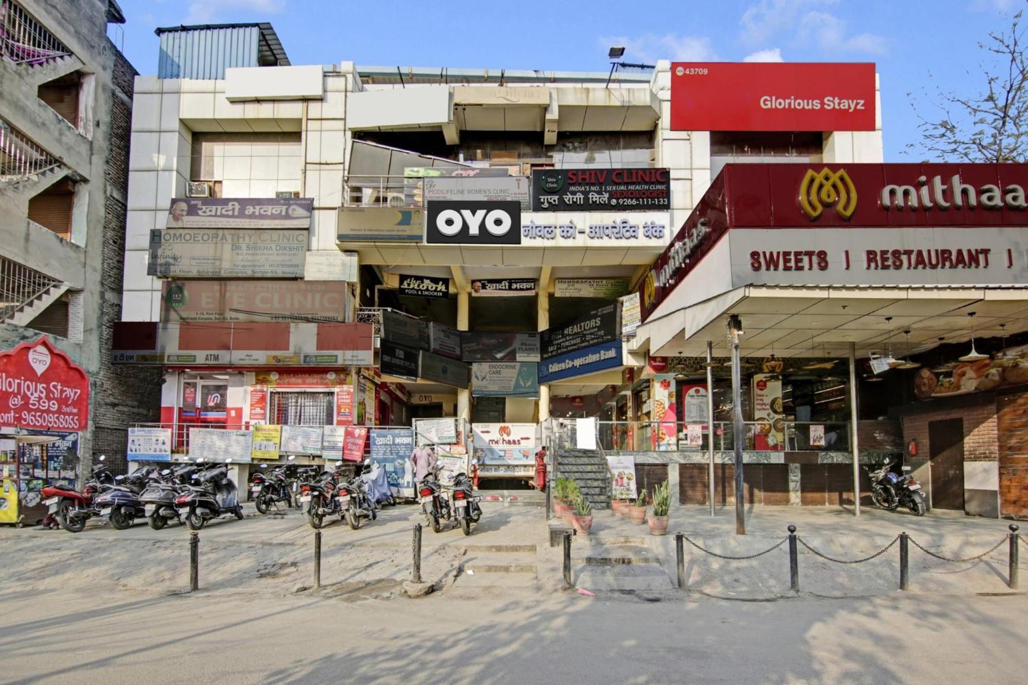 Hotel O Glorious Stayz Noida Exteriör bild