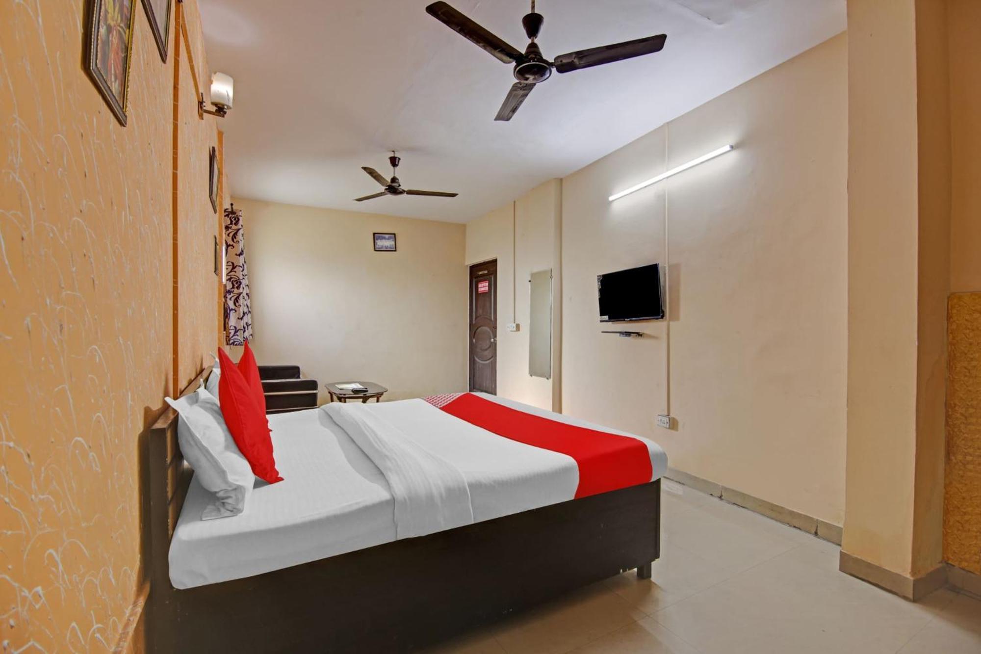 Hotel O Glorious Stayz Noida Exteriör bild