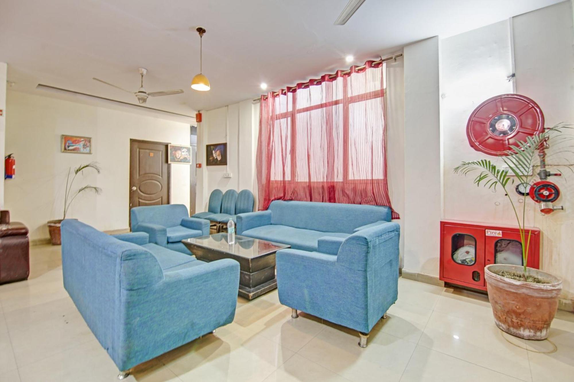 Hotel O Glorious Stayz Noida Exteriör bild
